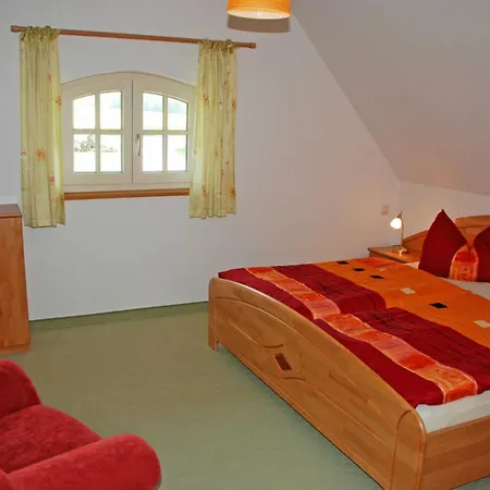 Unterm Reetdach Farm stay Sellin (Rugen)