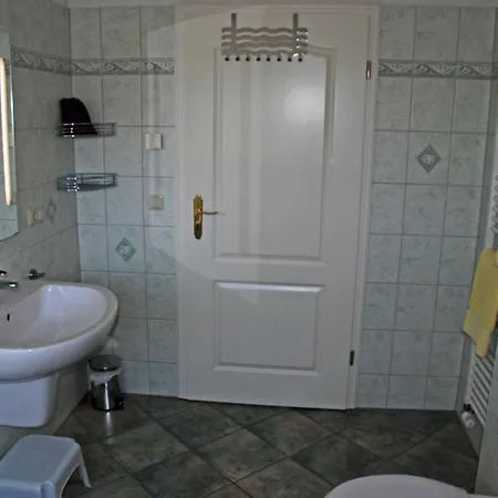 Unterm Reetdach Farm stay *